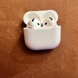 AirPods 4 - фото 2