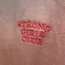 Фем свитшот с вышивкой - фото 4