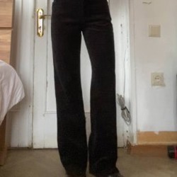 Брюки черные вельветовые - фото 3