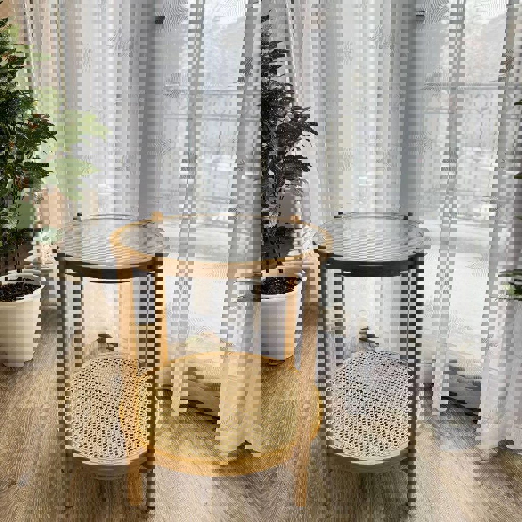 Стол декоративный