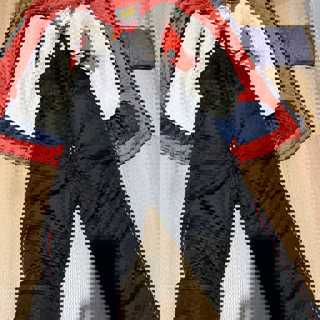 Комбинезон брючки и куртка