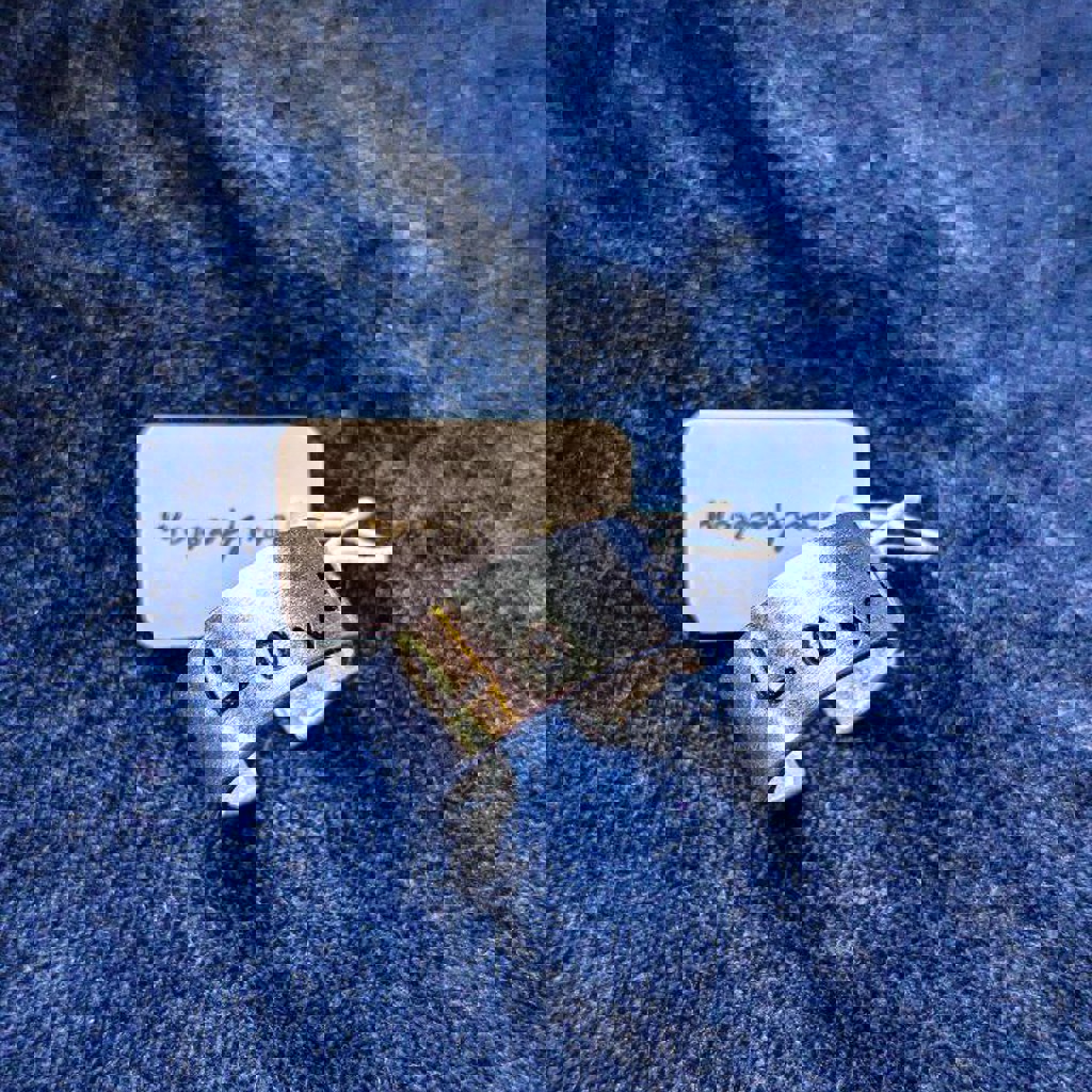 Серебряное кольцо Love