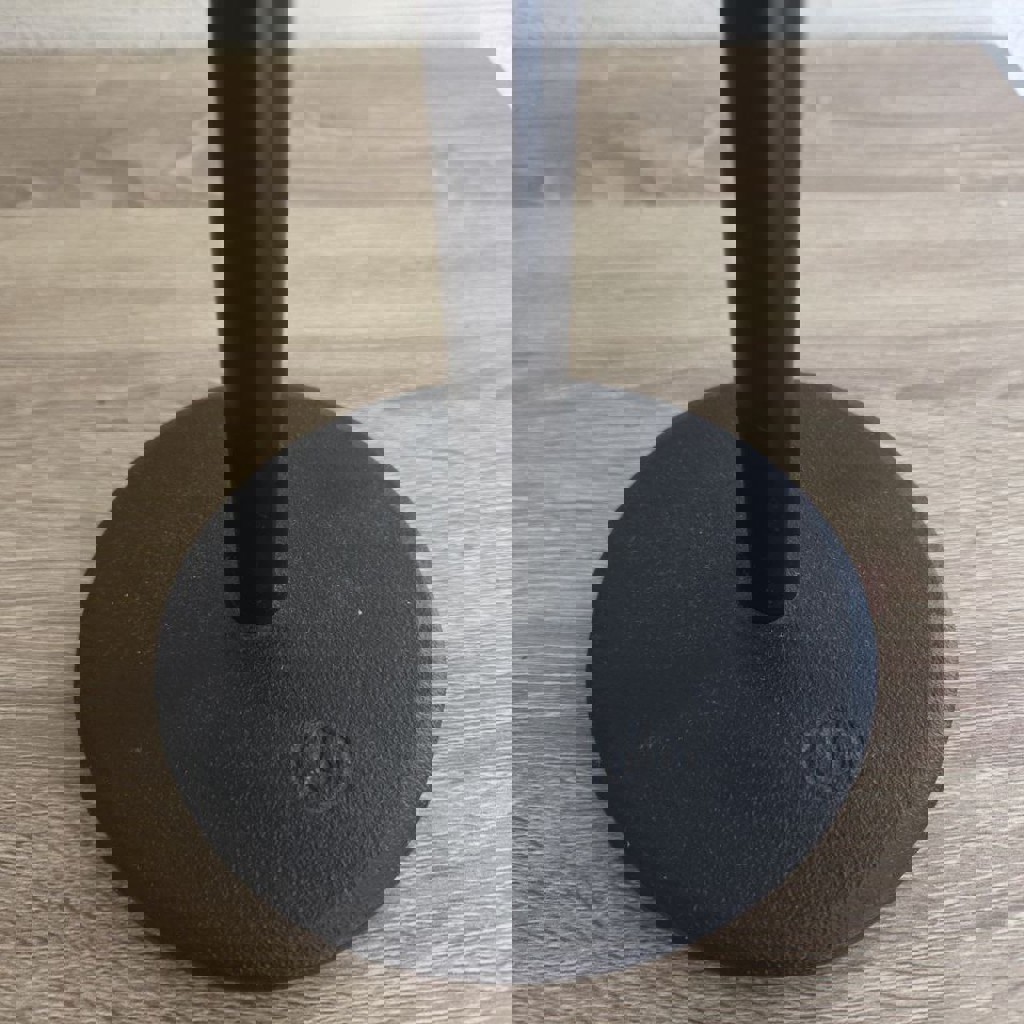 Настольная стойка для микрофона Gravity