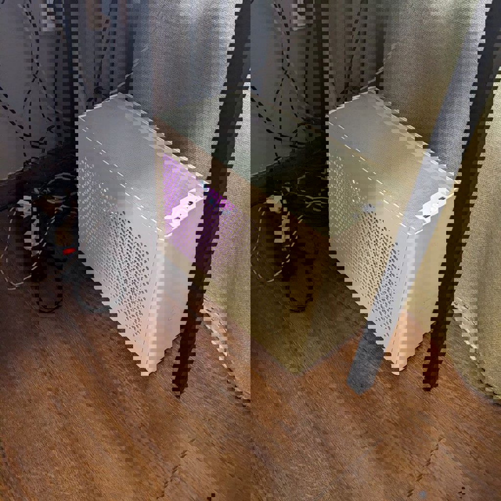 Корпус Cooler Master MasterBox NR200