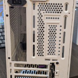 Корпус Cooler Master MasterBox NR200 - фото 2