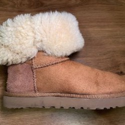 UGG - фото 3