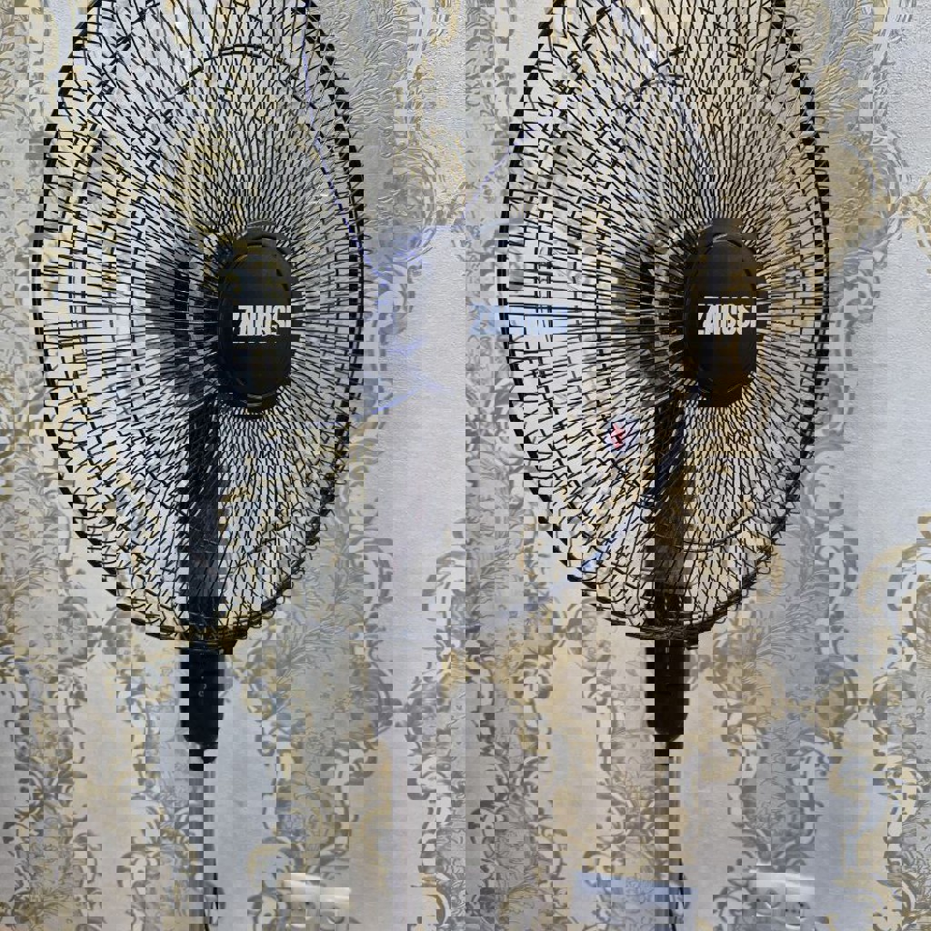 Вентилятор (белый) Midea