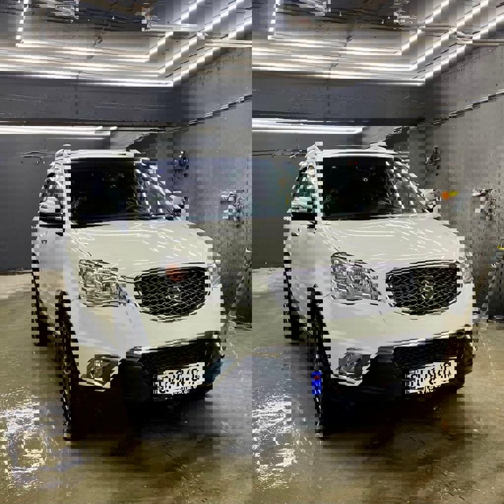 SsangYong Korando 2.0D AT 4WD (DLX-3)