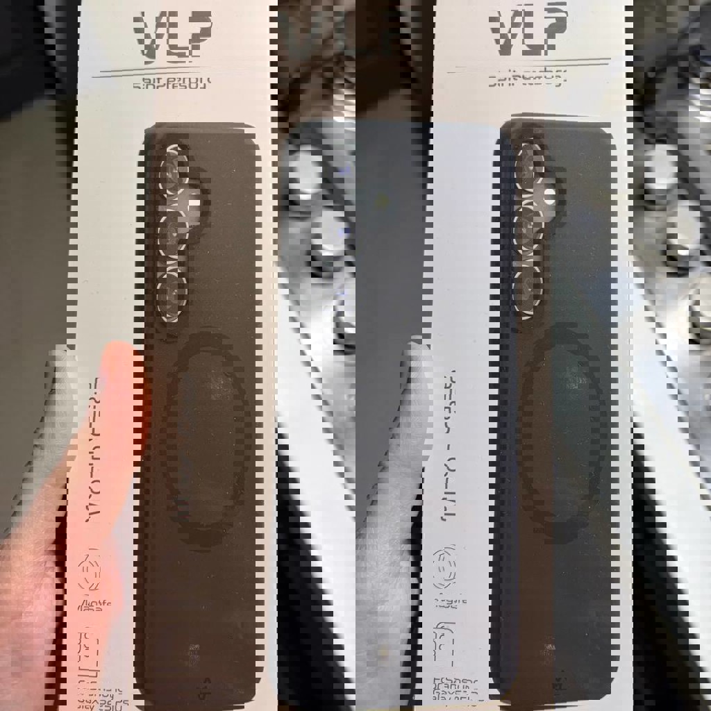 Чехол на s25+