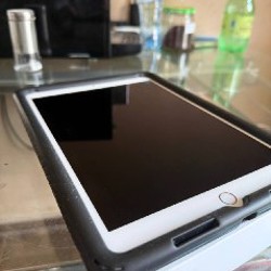 IPad Pro 9,7 - фото 2