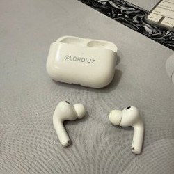Наушники Apple AirPods Pro 3 - фото 2