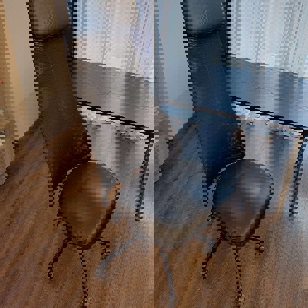 Кресло IKEA ЭРВФЬЕЛЛЕТ