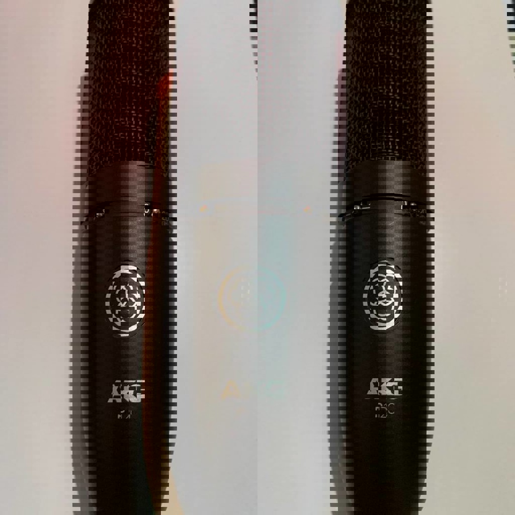 Конденсаторный микрофон AKG P-120