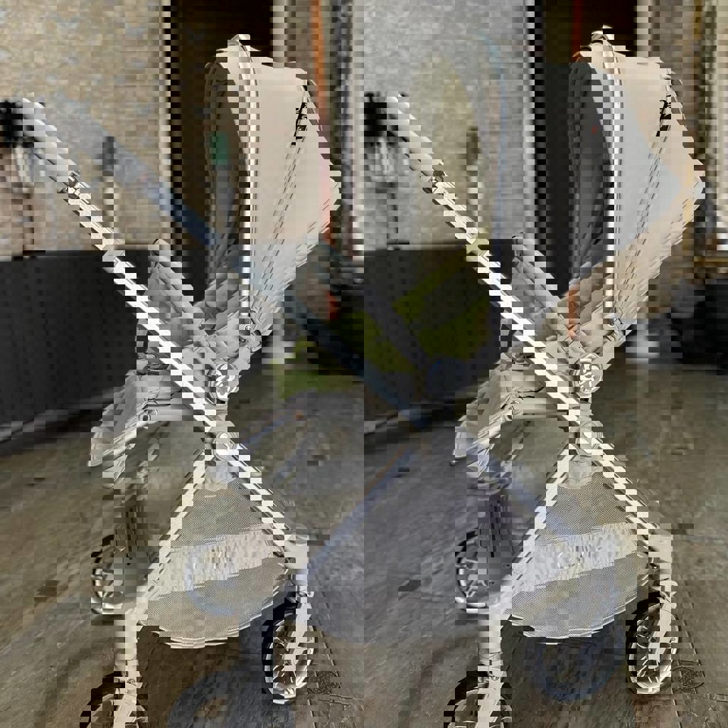 Прогулочная коляска Olivia