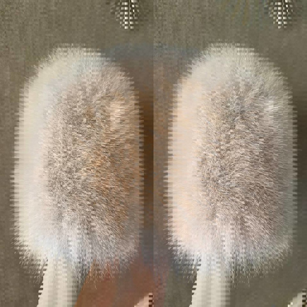 Шапка бежевая искусственный мех