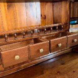 Старинный шкаф - фото 2