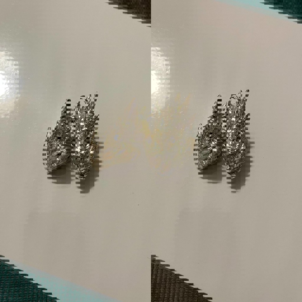 Серьги в форме головы дракона