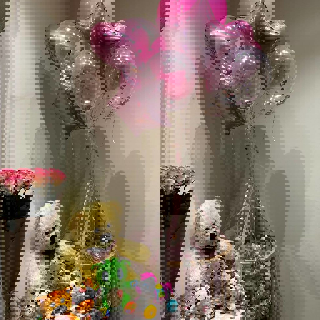 Кроватка детская с маятником