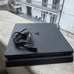 PlayStation 4 Slim - фото 3