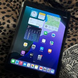 Apple iPad 8 - фото 4