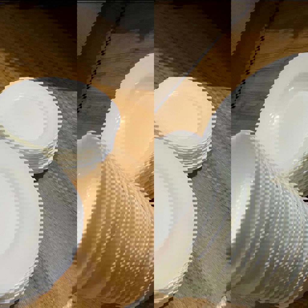 Тарелки, посуды и миски