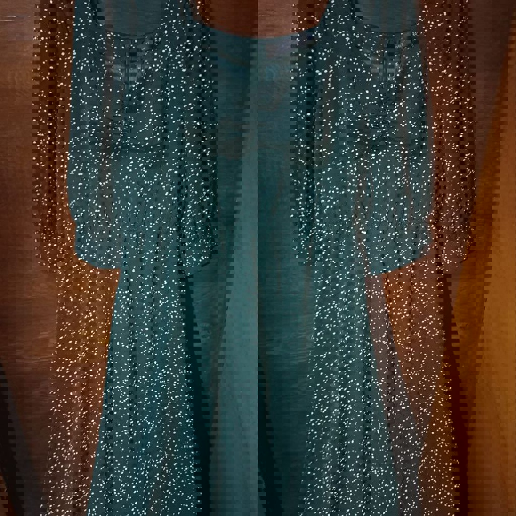 Длинное зелёное платье