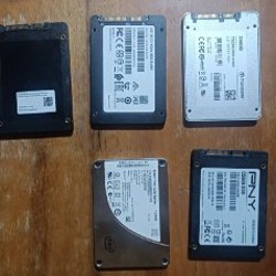 ADATA 240 gb - фото 1