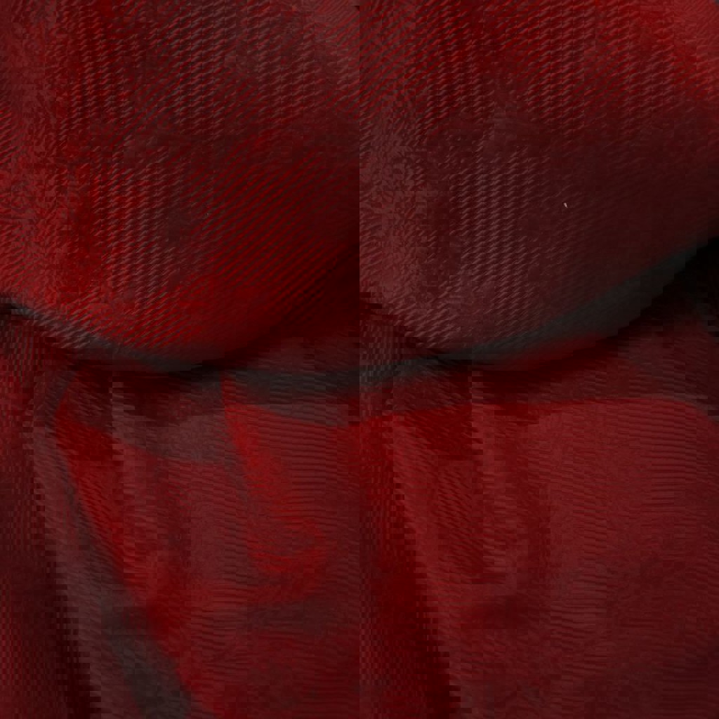 Бордовая штора