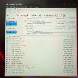 SSD диск Samsung SSD T7 4TB Shield - фото 3