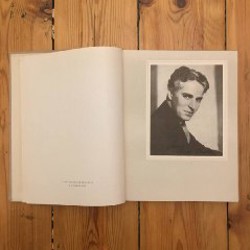 Альбом про жизнь и творчество Чарли Чаплина - фото 3