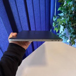 Macbook Pro 2018 - фото 5