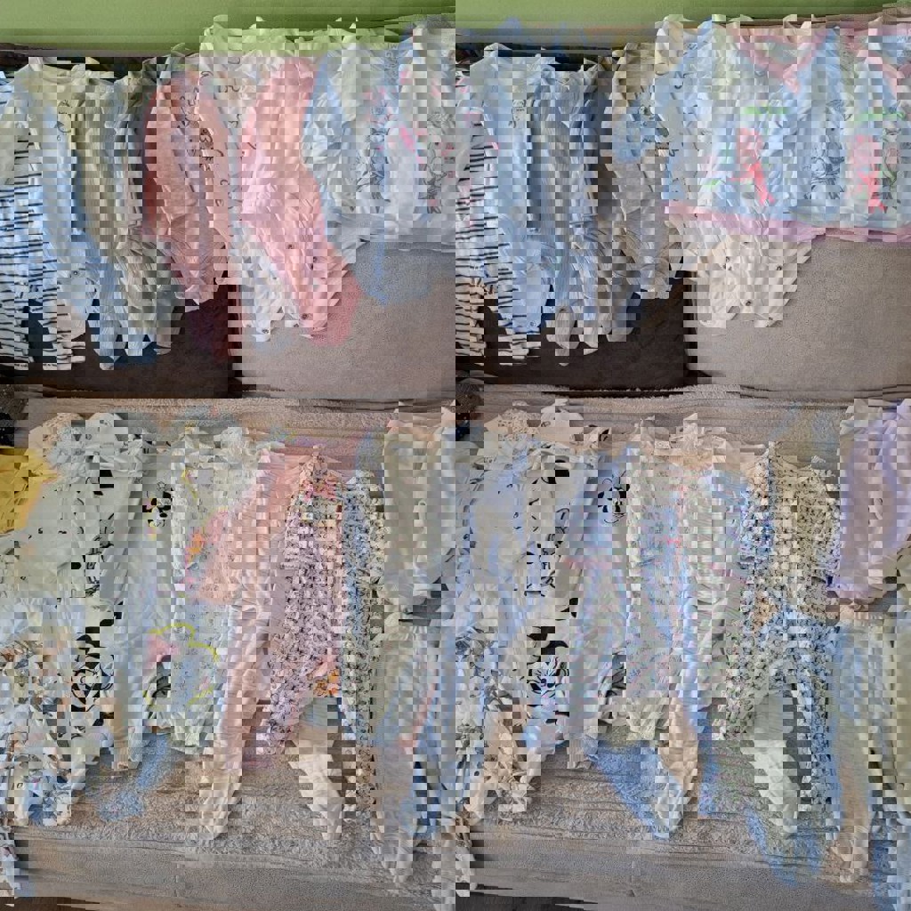 Пакет детских вещей на девочку