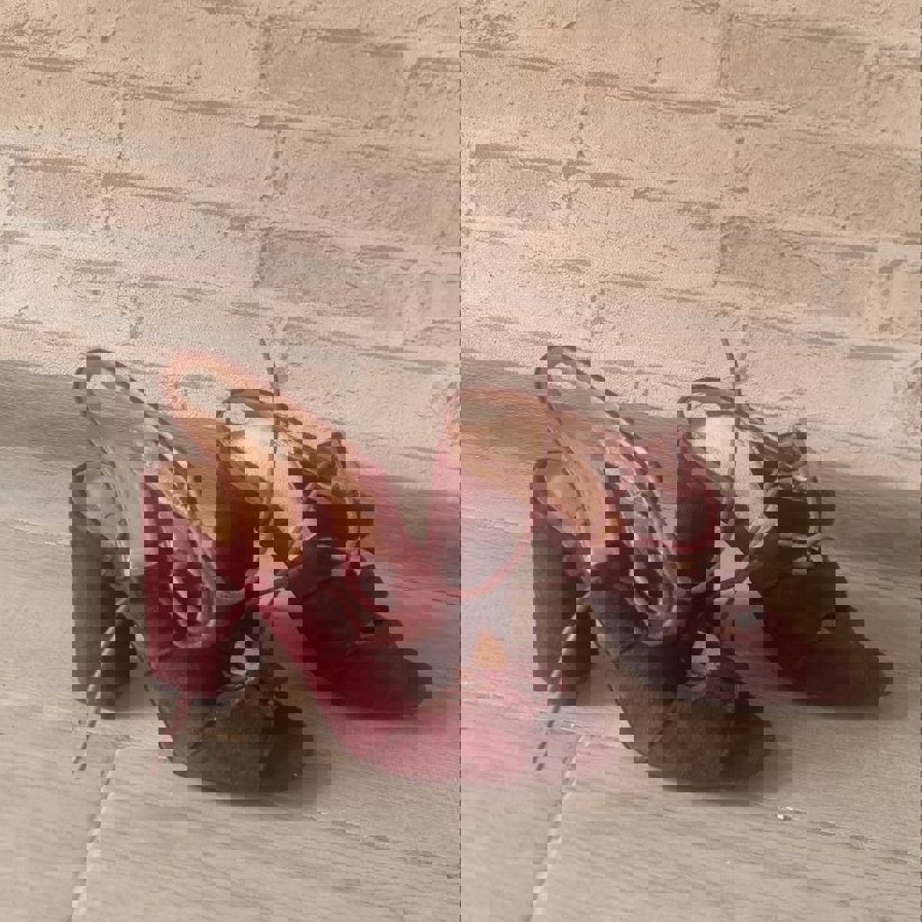 Босоножки замшевые