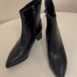 Женские чёрные ботильоны - фото 4