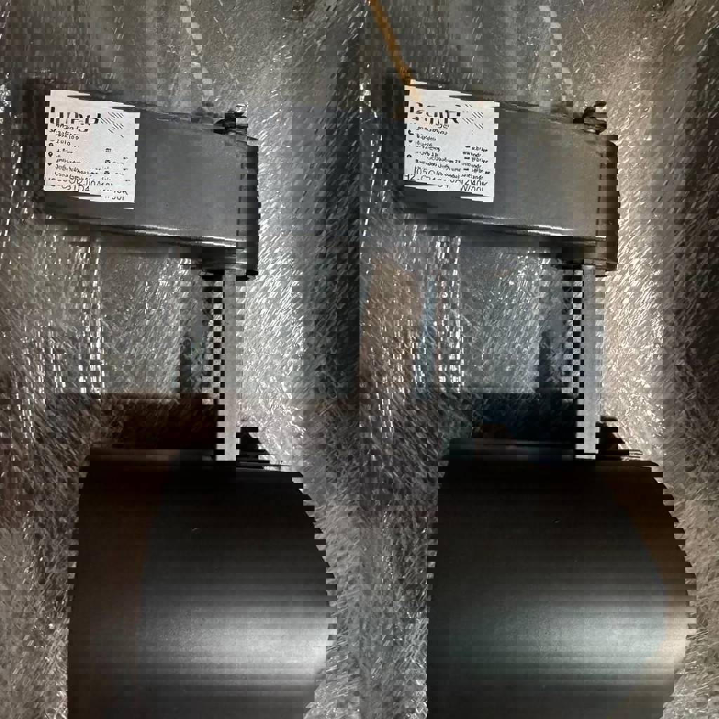 Потолочный рельсовый трековый светильник