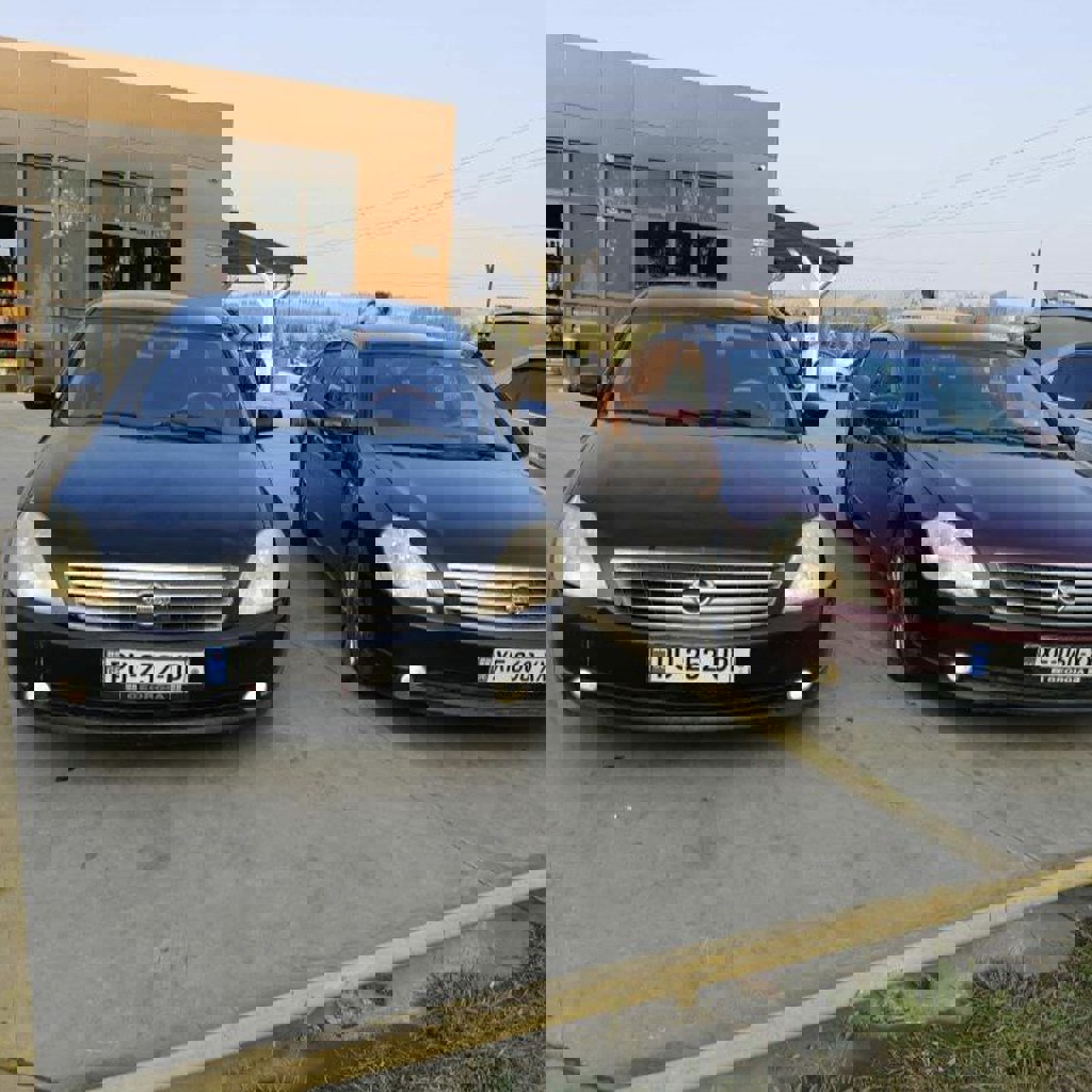 Ниссан Теана