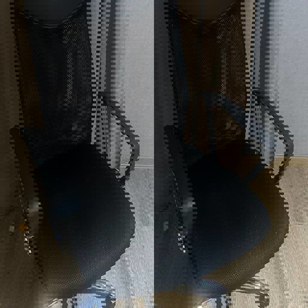 Офисное кресло