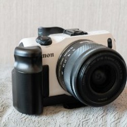 Canon EOS M - фото 1