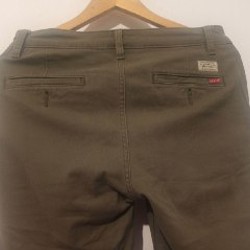 Levi's чиносы бежевого цвета - фото 8