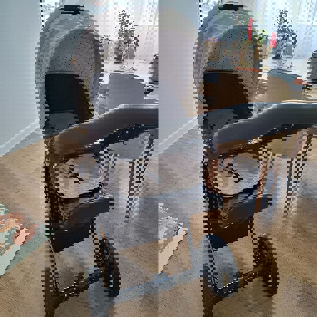 Коляска трансформер 2в1