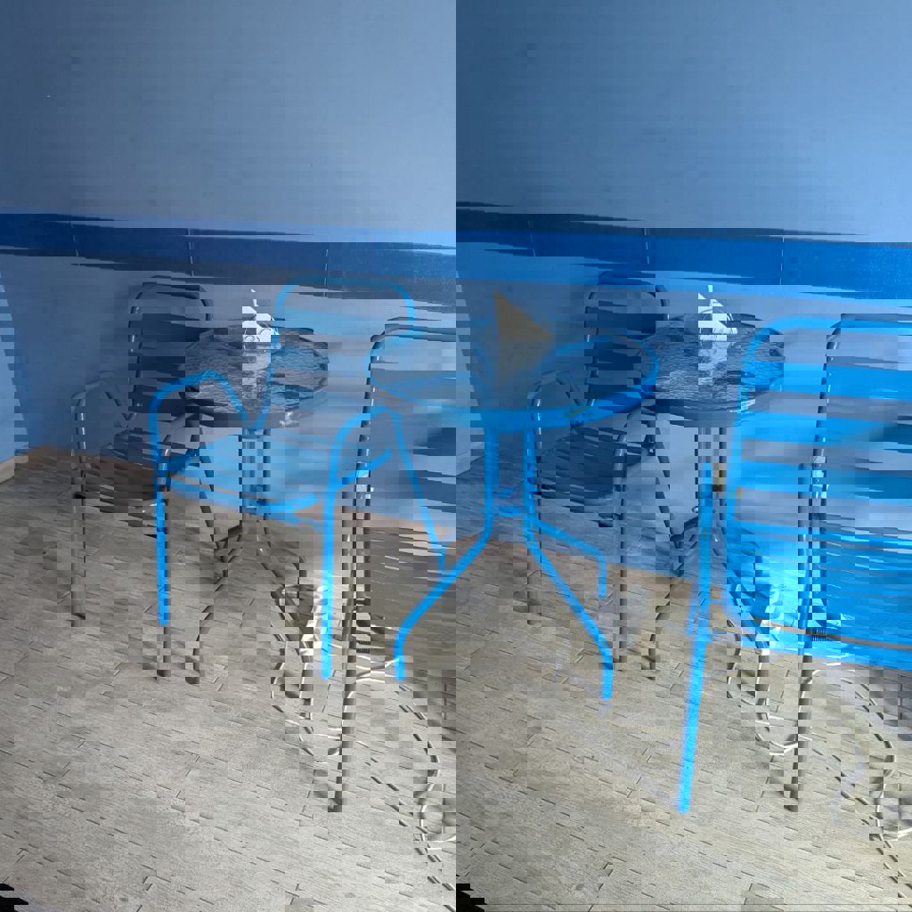 Барная стойка со столами