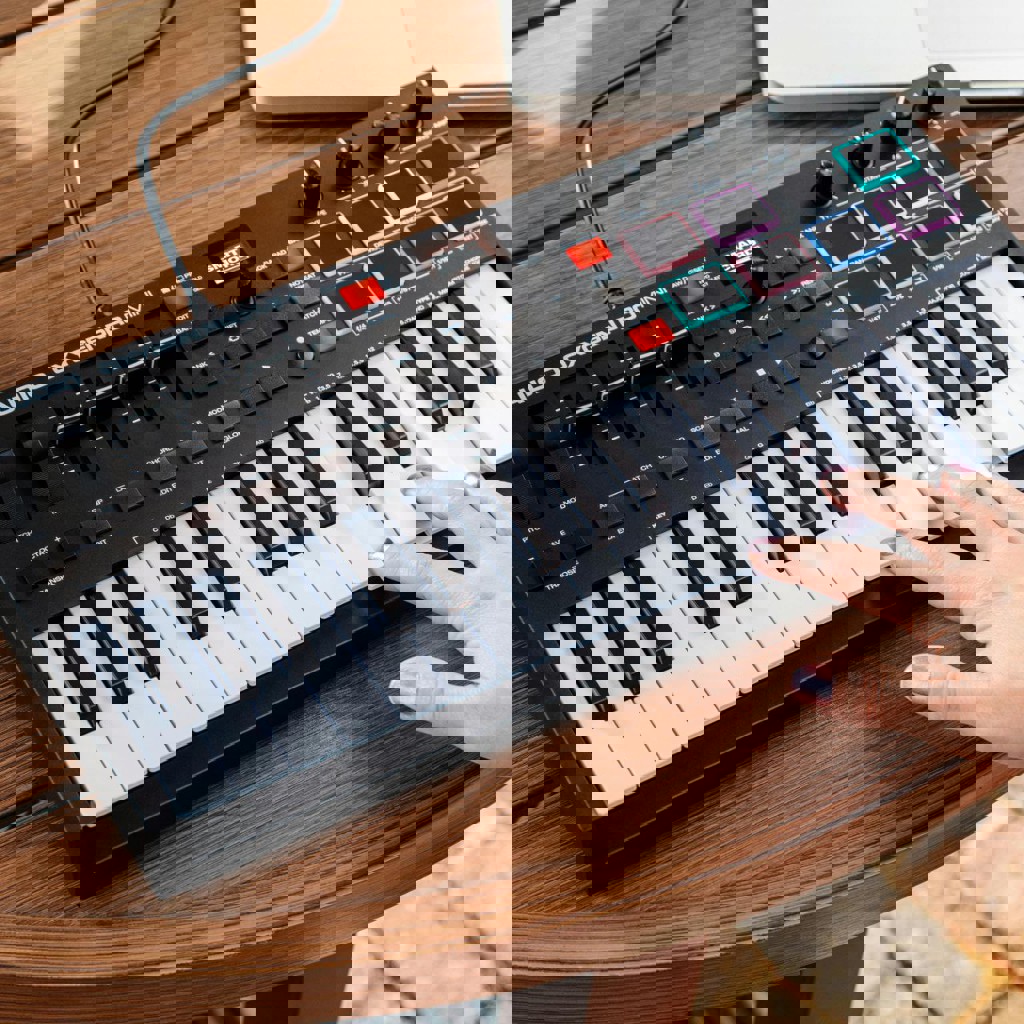 Midi клавиатура m-audio oxygen pro mini