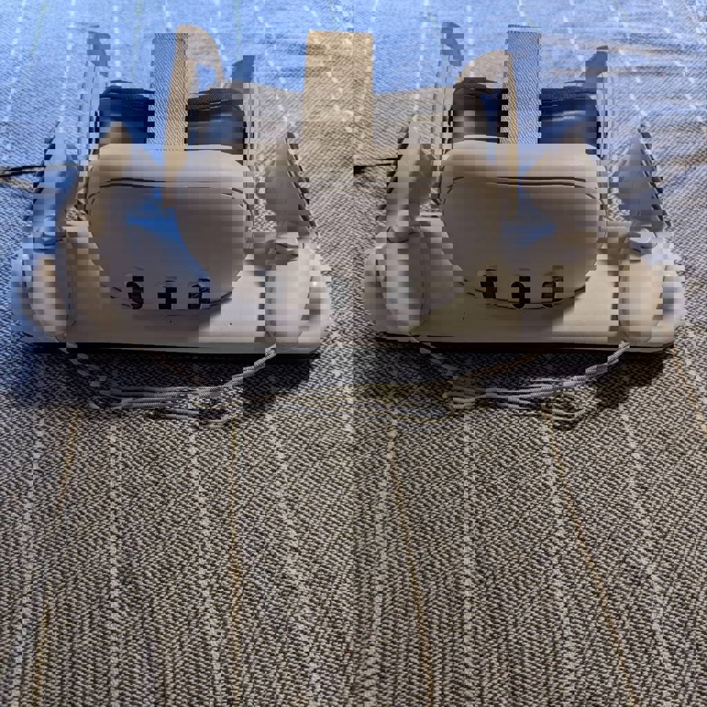 Шлем Meta Quest 3