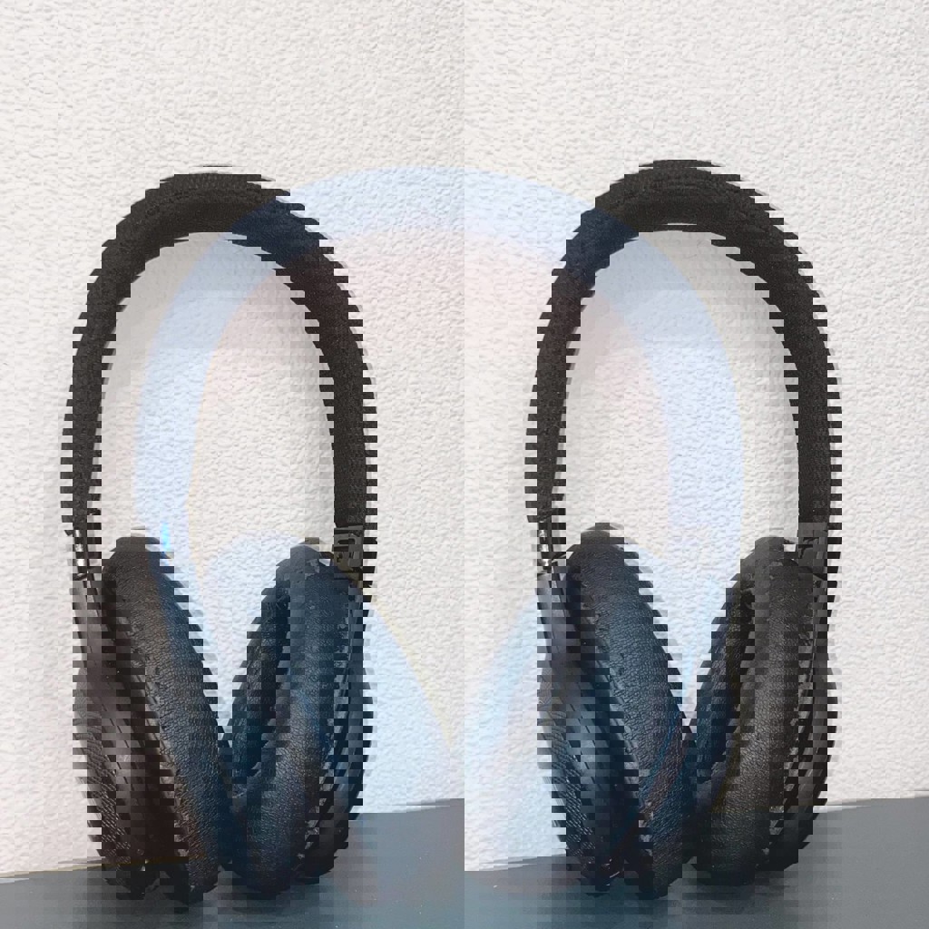 Беспроводные наушники JBL E65btnc