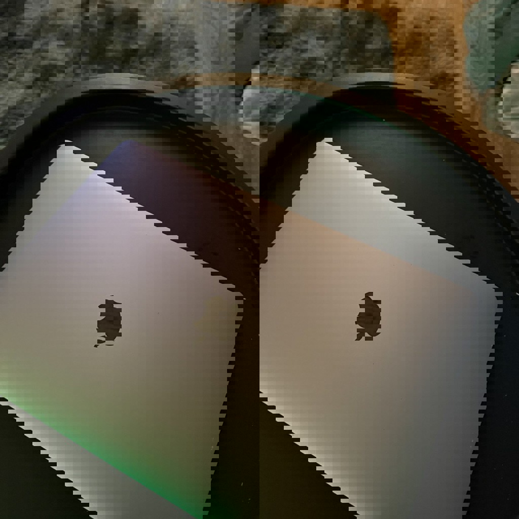 MacBook Air 13-inch (2020)