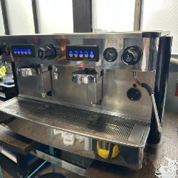 Кофемашина Iberital L anna 2GR - фото 3