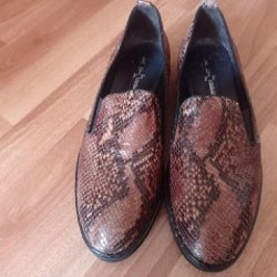 Серые босоножки - фото 7