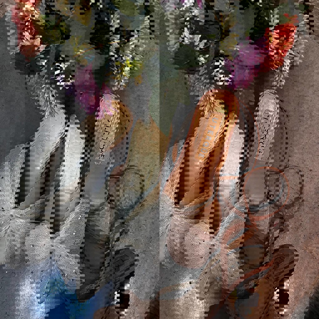 Босоножки на каблуках от Uterque