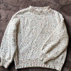 Радужный вязаный свитер - фото 2