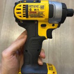 DEWALT DCF885 - фото 2